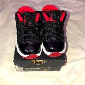 Jordan 11 retro low